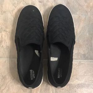 Black mossimo supply co quilted shoes size 9